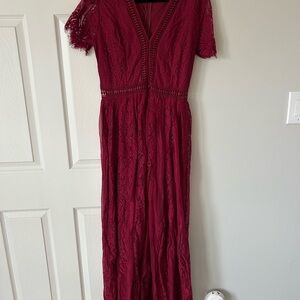 Elegant Burgundy Lace Maxi Dress